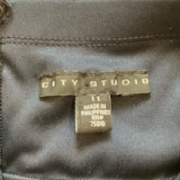 City Studio black evening gown size 11 - Picture 5 of 8